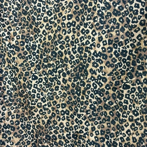 J. McLaughlin Cheetah Leopard Animal Print Button Down Blouse Dress Shirt Size S - Picture 7 of 9